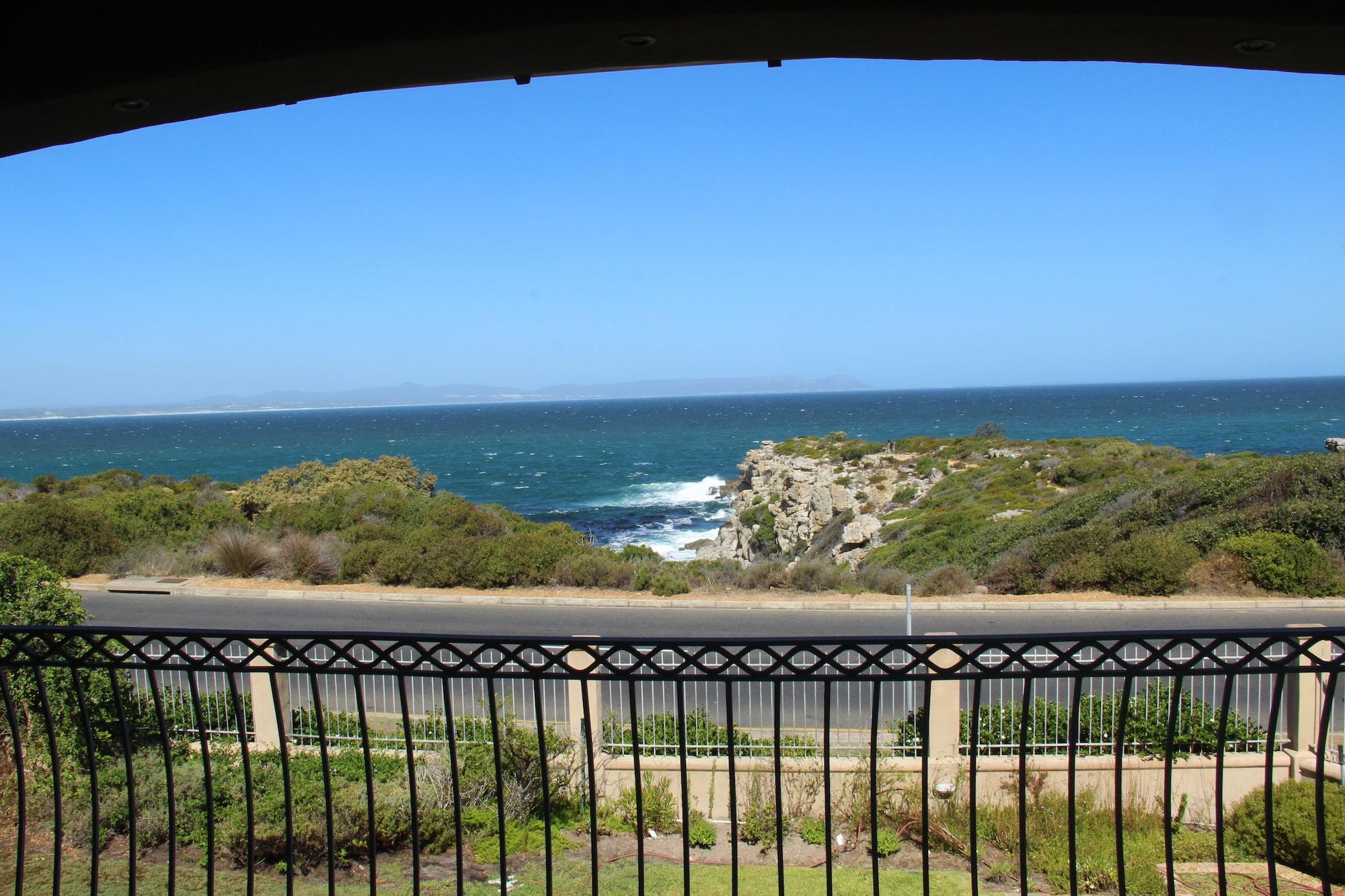 On the Cliff Pensión Hermanus Exterior foto